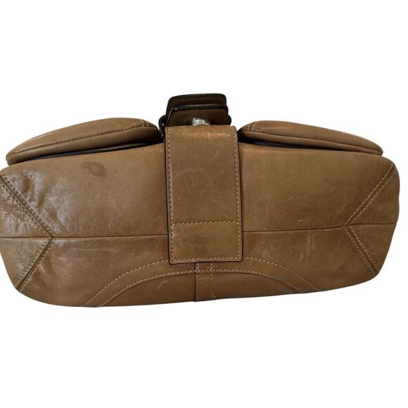 COACH Vintage Soho Leather Flap Bag Camel Brown Purse Y2K - Picture 10 of 16